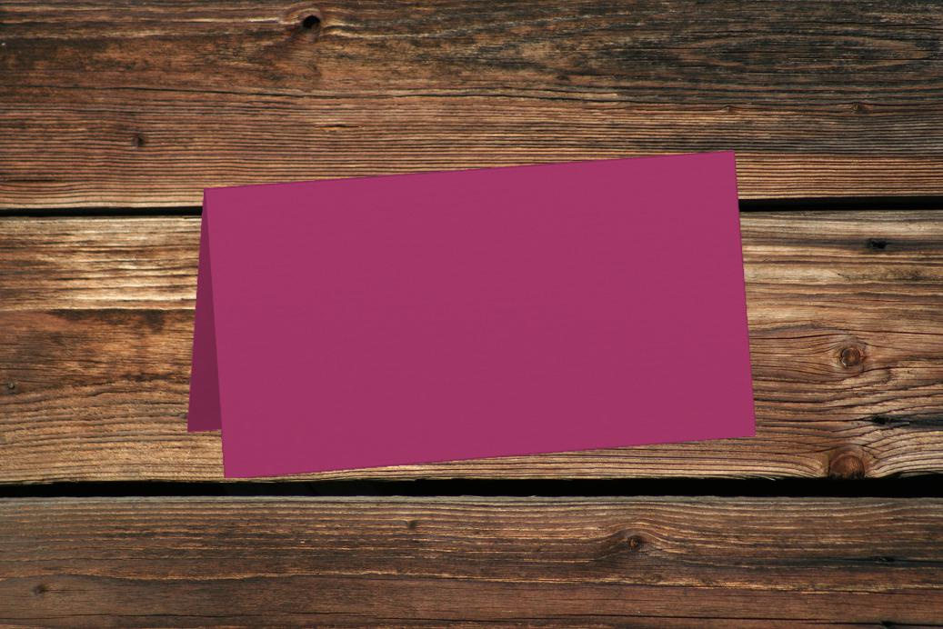 Tischkarten 50/100x100 mm Amarena gerippt 220 g/qm